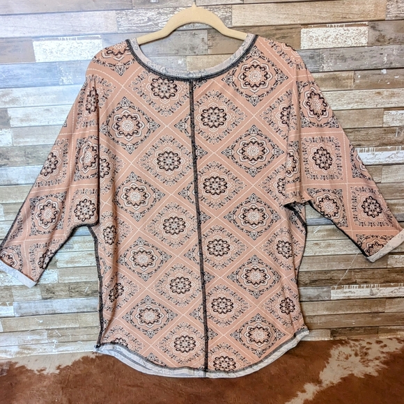 Boho Jane Pink Boho With Black Stitching Dolman Sleeve Top - Picture 9 of 14